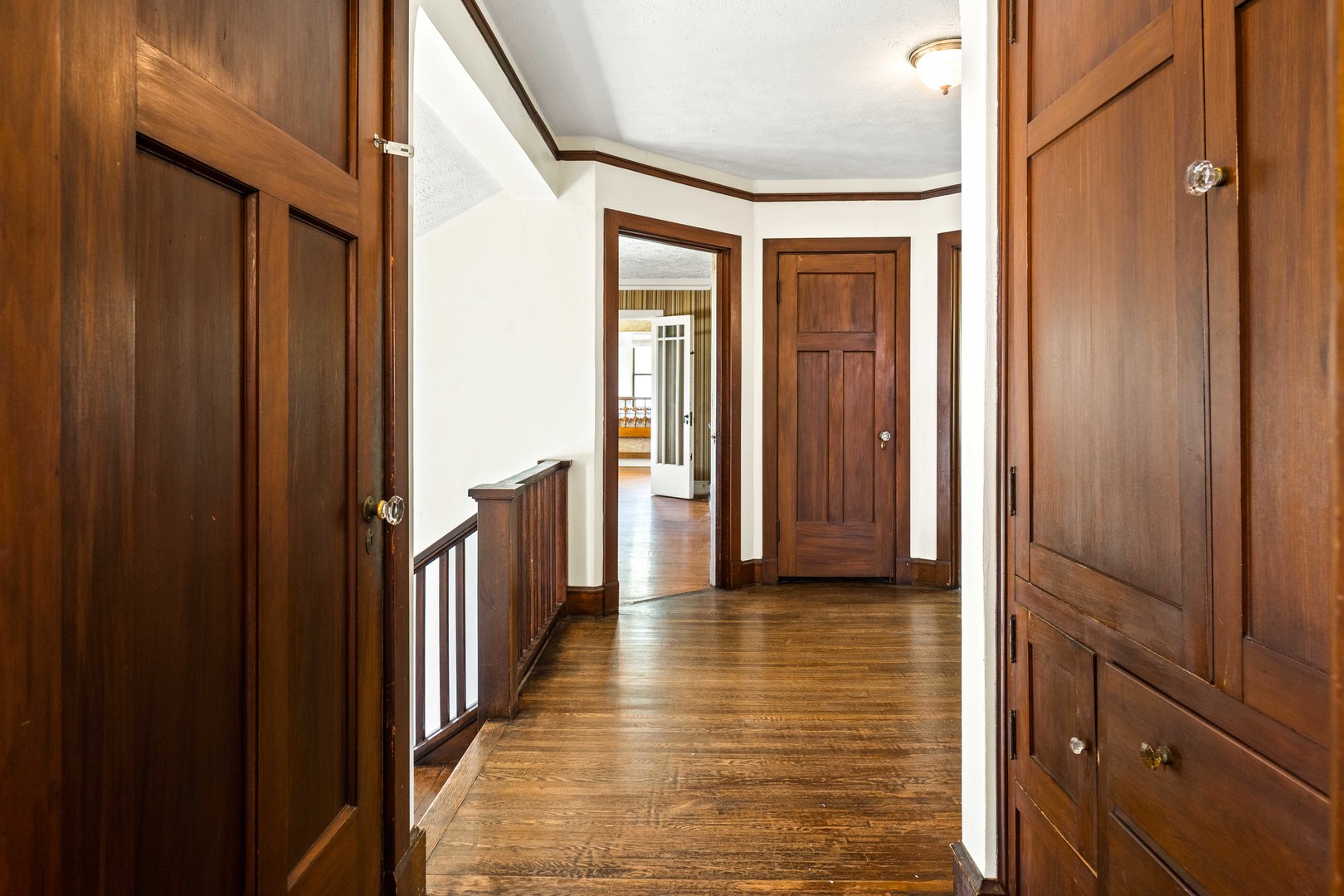 546 Elmwood Court, El Paso, IL 61738