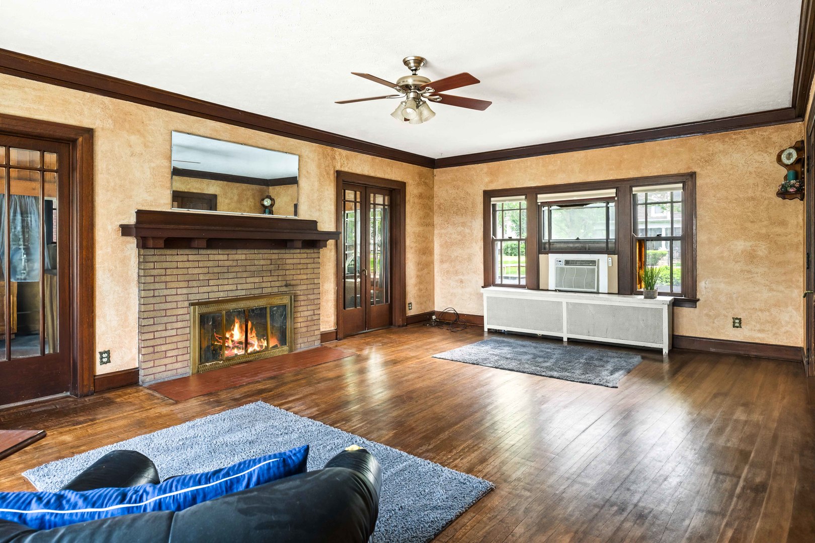 546 Elmwood Court, El Paso, IL 61738