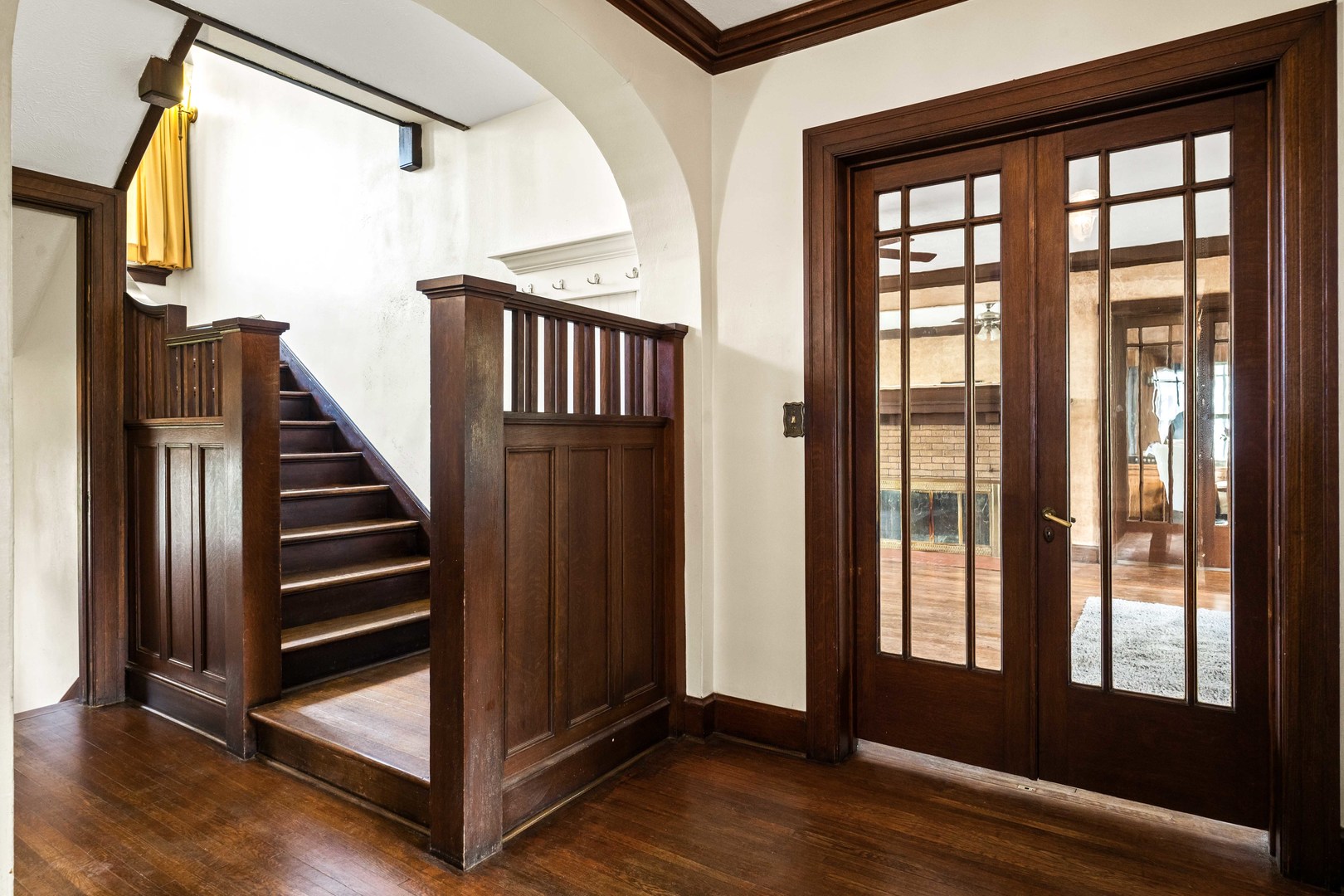 546 Elmwood Court, El Paso, IL 61738