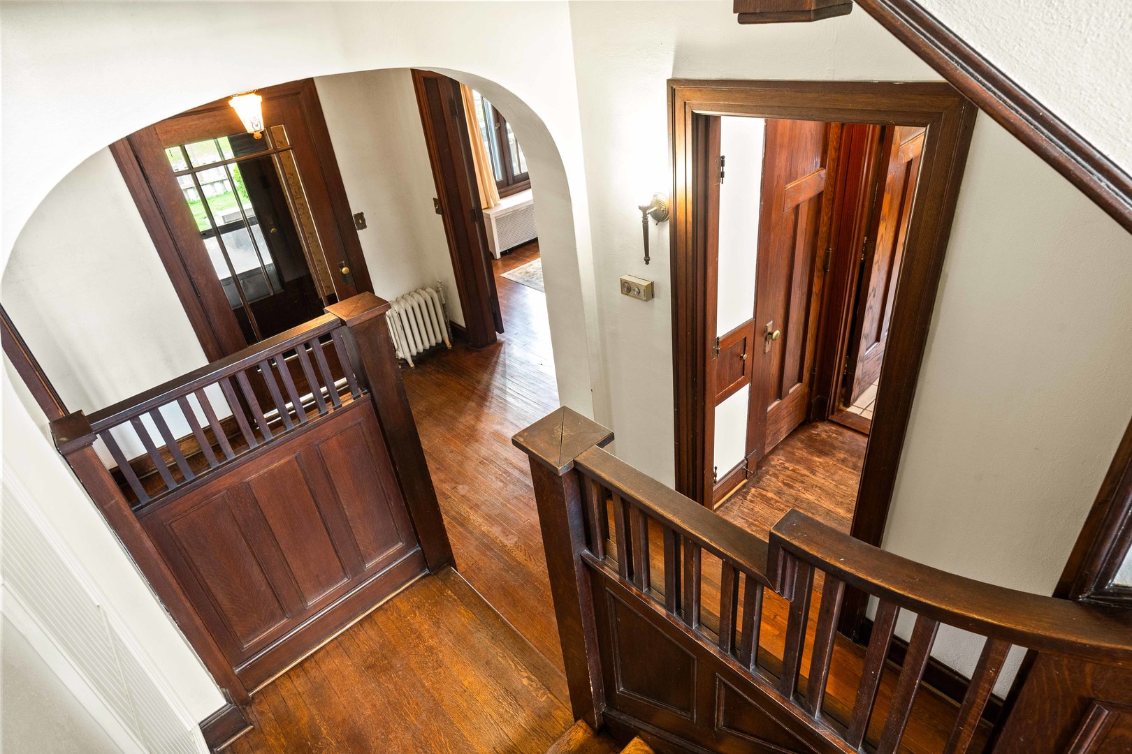 546 Elmwood Court, El Paso, IL 61738