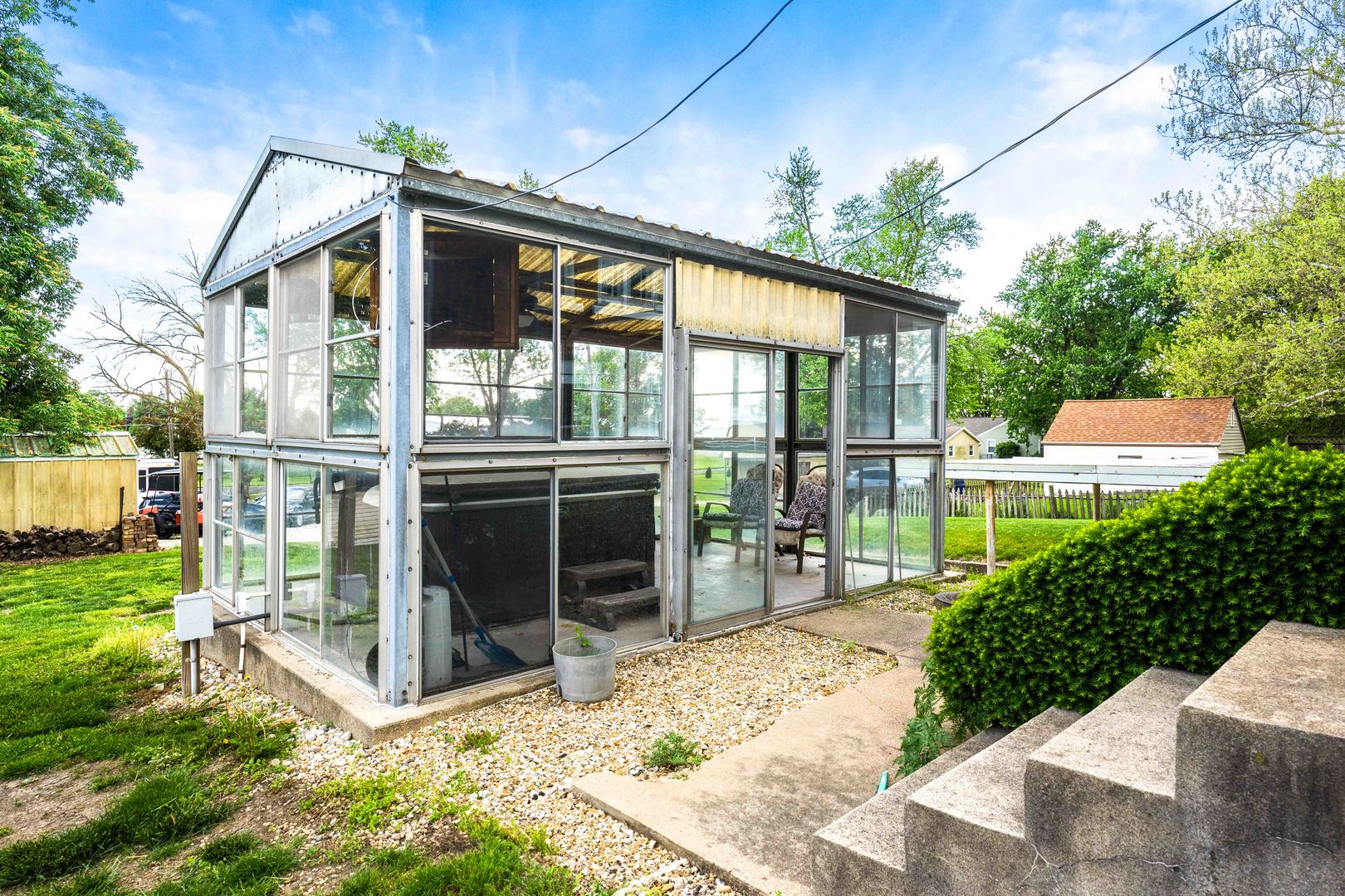 546 Elmwood Court, El Paso, IL 61738