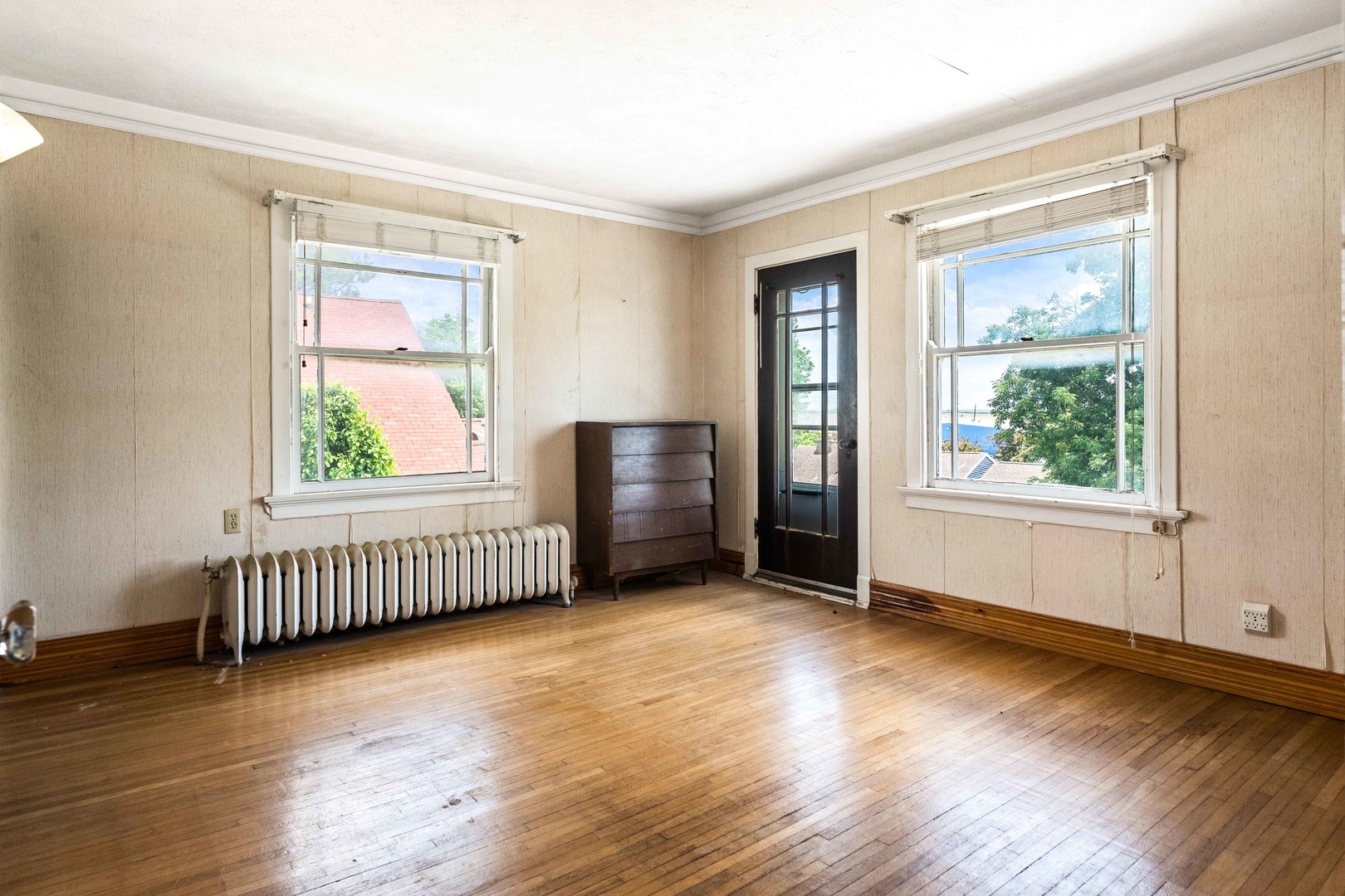 546 Elmwood Court, El Paso, IL 61738