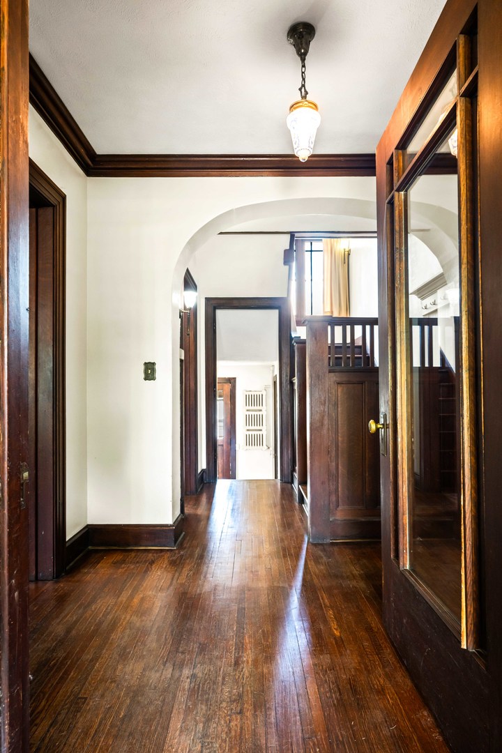 546 Elmwood Court, El Paso, IL 61738