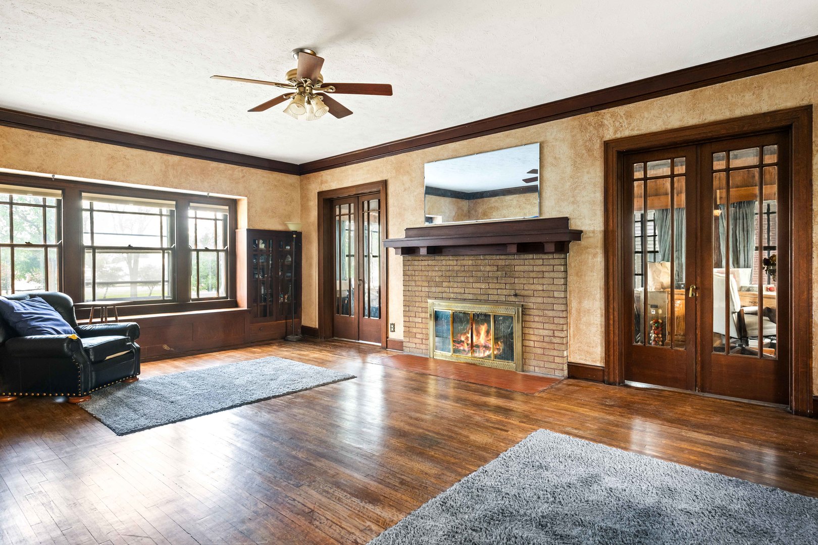 546 Elmwood Court, El Paso, IL 61738