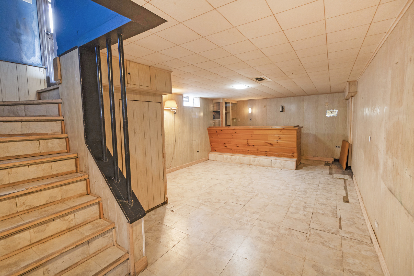 11157 Shaw Street, Westchester, IL 60154