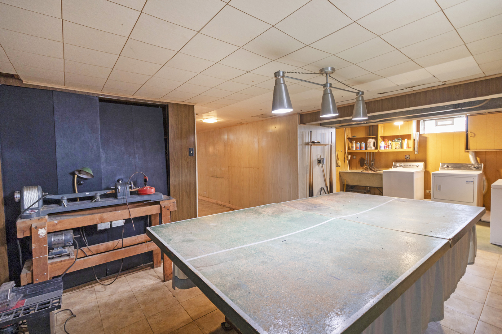 11157 Shaw Street, Westchester, IL 60154