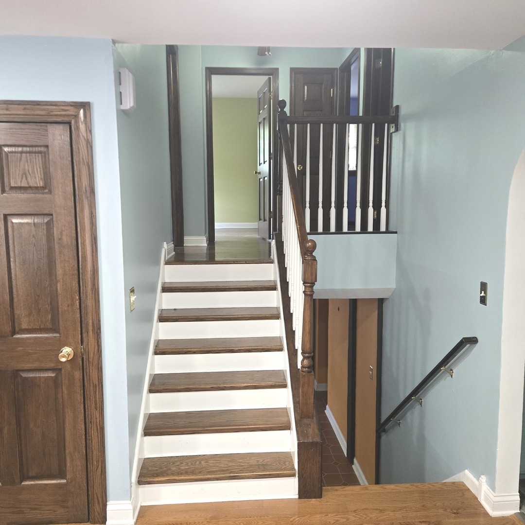 2810 Brentwood Lane, McHenry, IL 60050