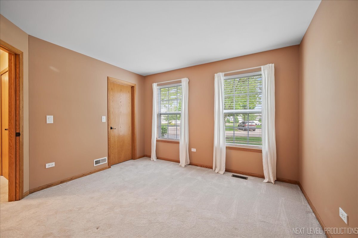 513 Coventry Court, Oswego, IL 60543