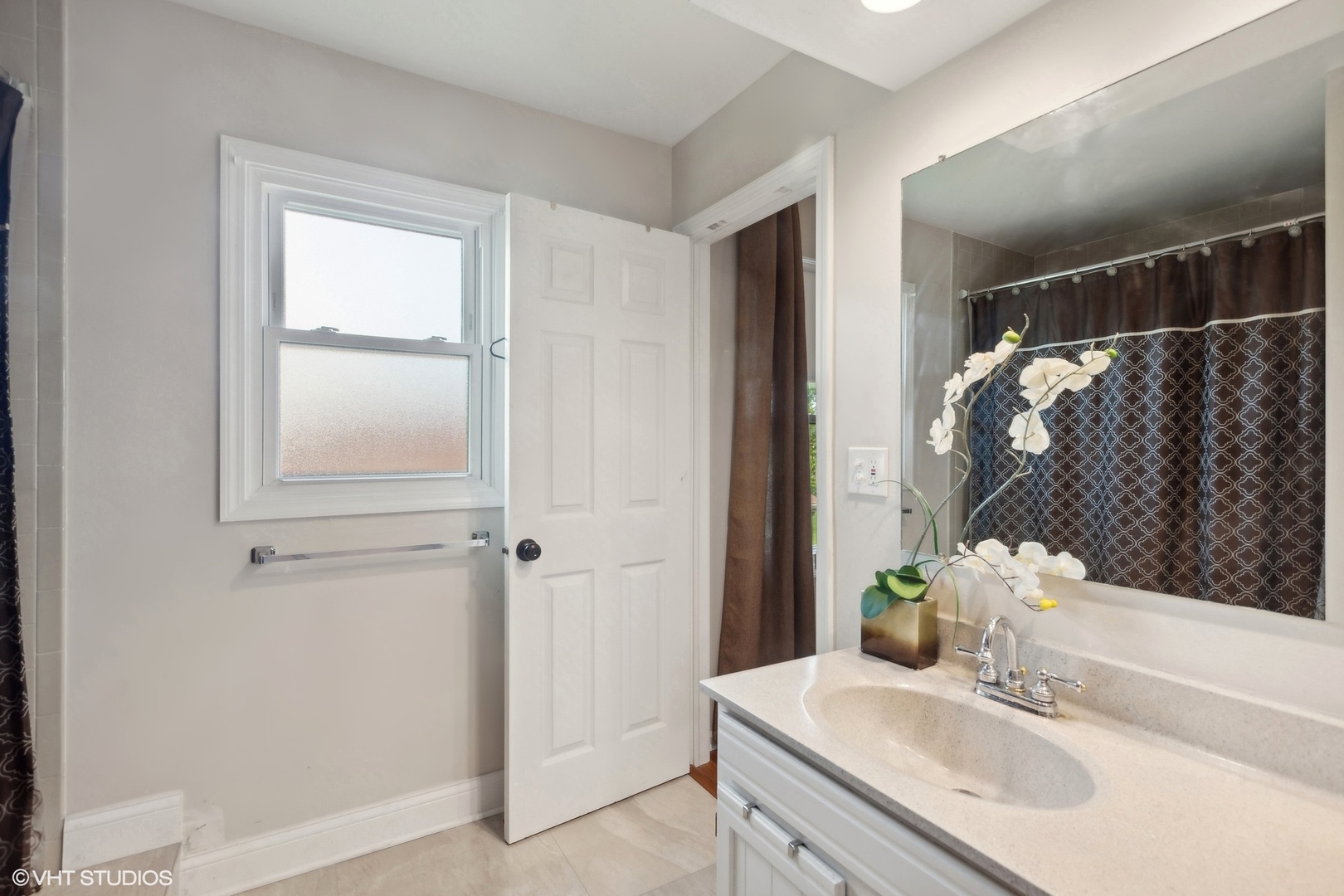 326 Old Mill Lane, Bloomingdale, IL 60108