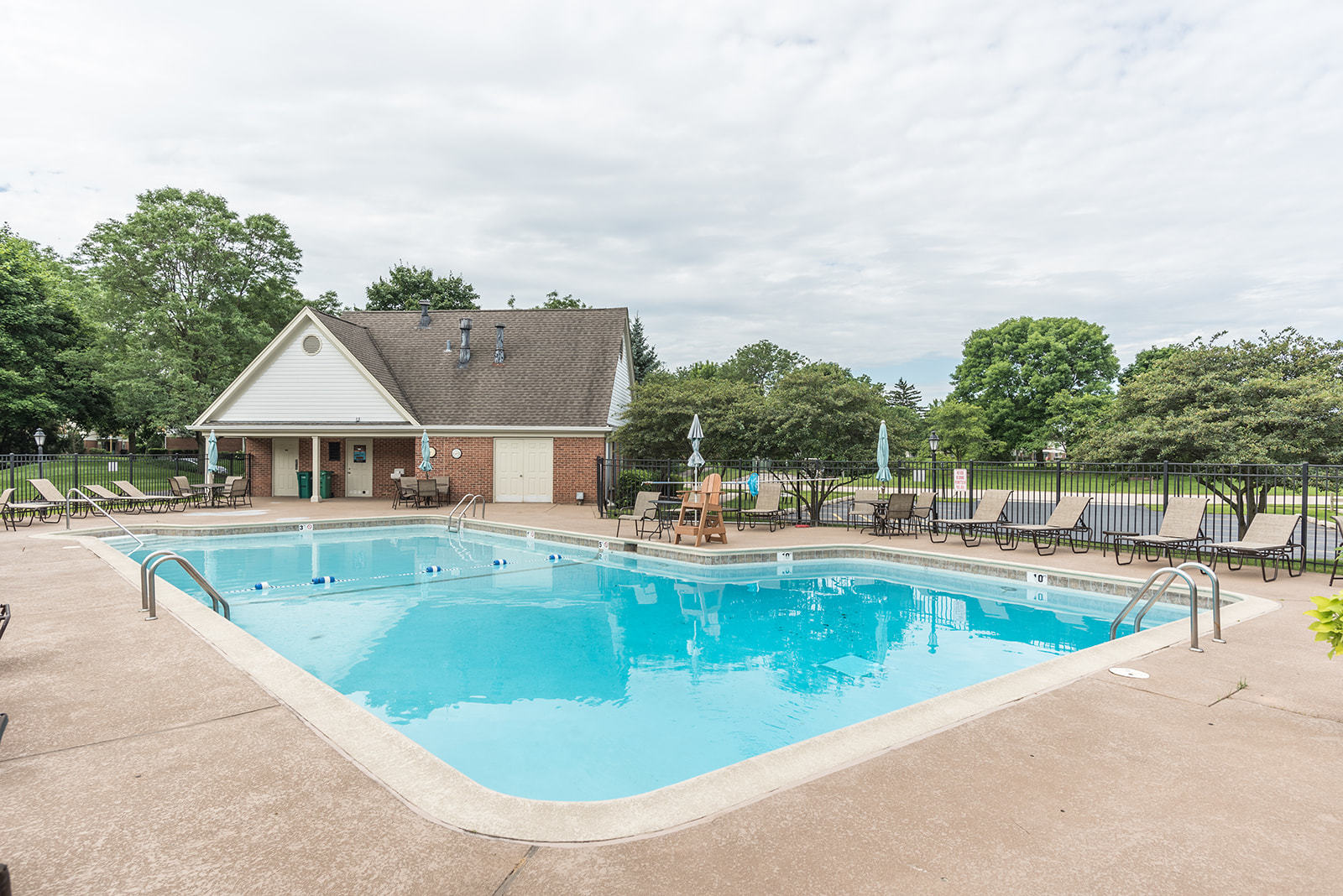 1510 Seville Court #A1, Wheeling, IL 60090