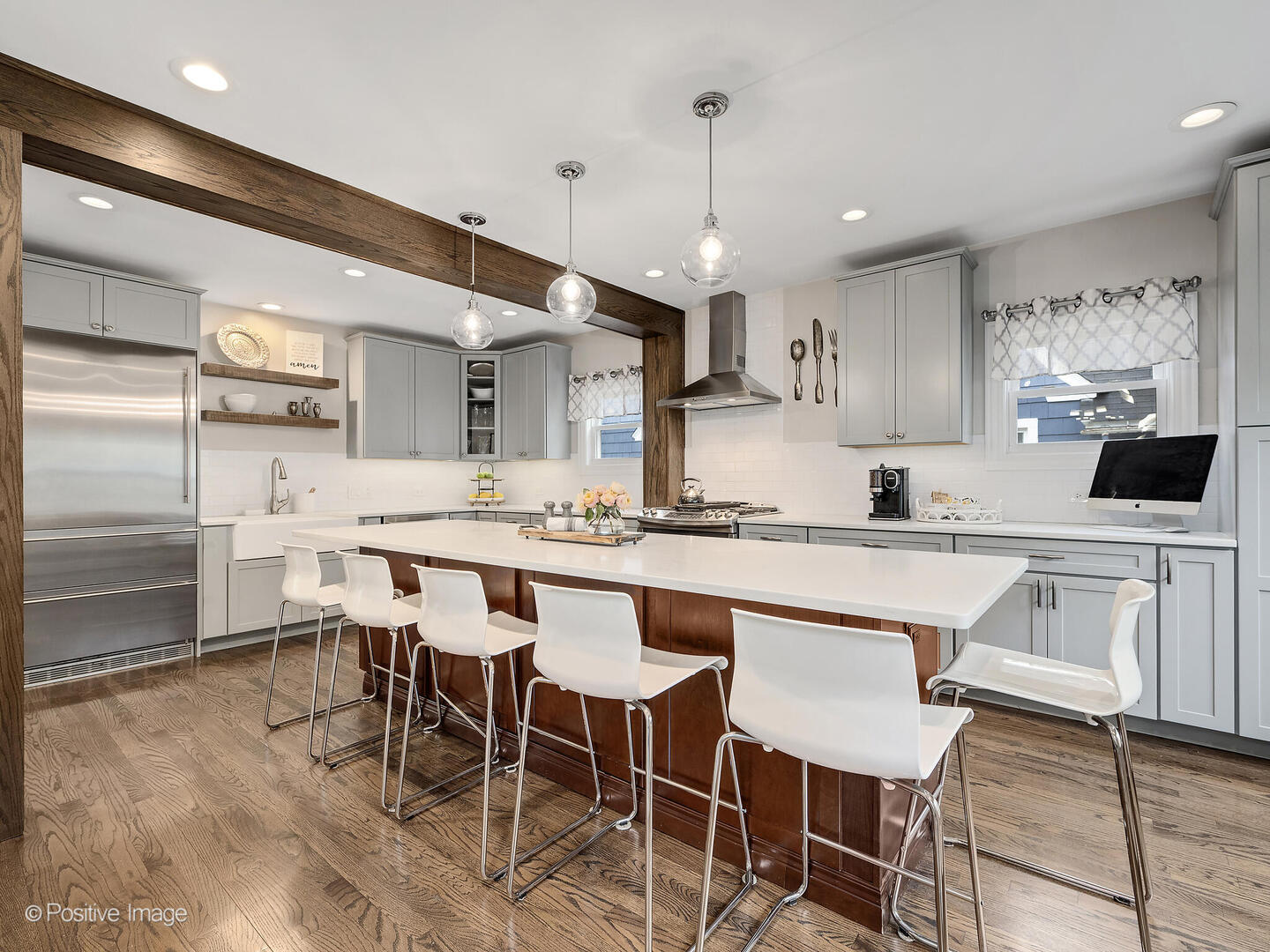 727 N CATHERINE Avenue, La Grange Park, IL 60526