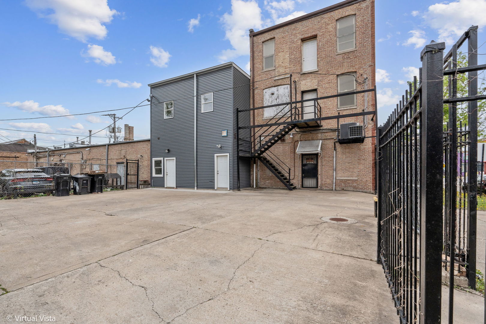 3624 W Division Street #3624, Chicago, IL 60651