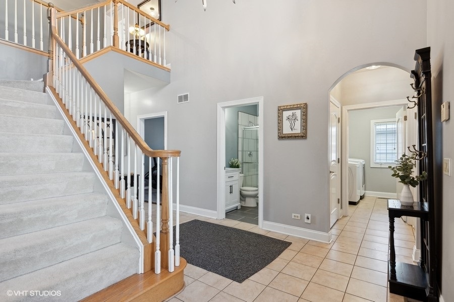 816 S Spring Road, Elmhurst, IL 60126