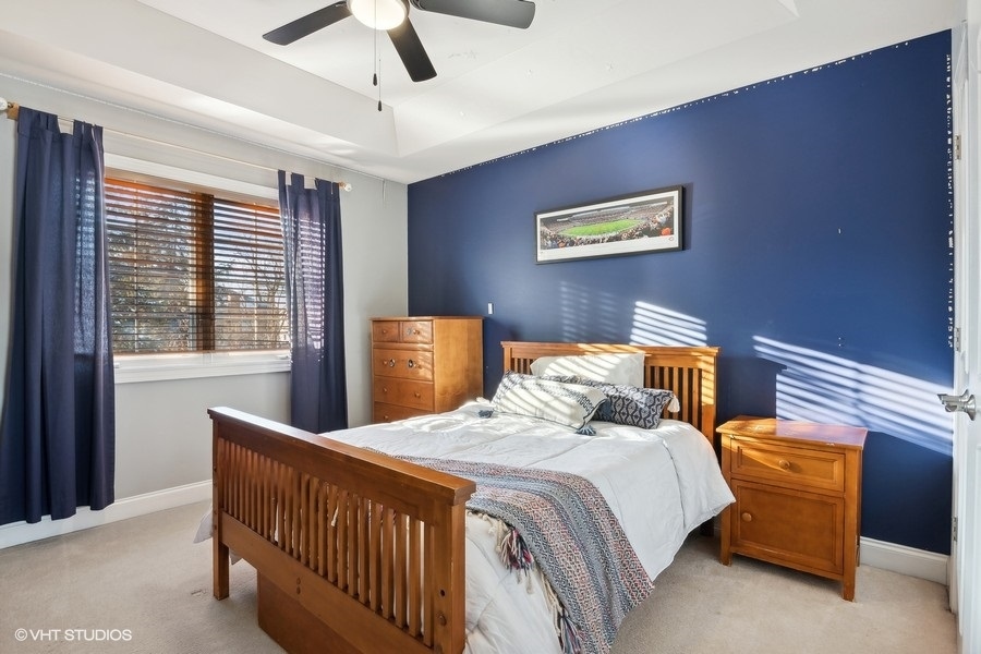 816 S Spring Road, Elmhurst, IL 60126