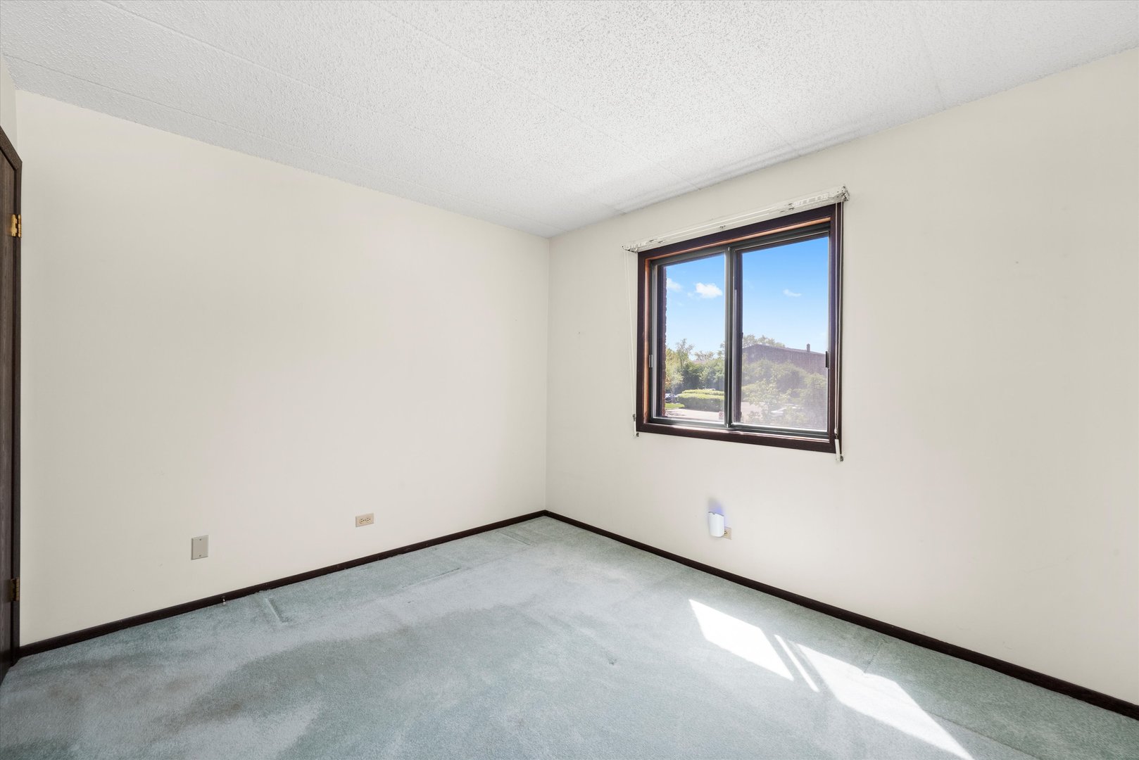 15103 Quail Hollow Drive #604, Orland Park, IL 60462