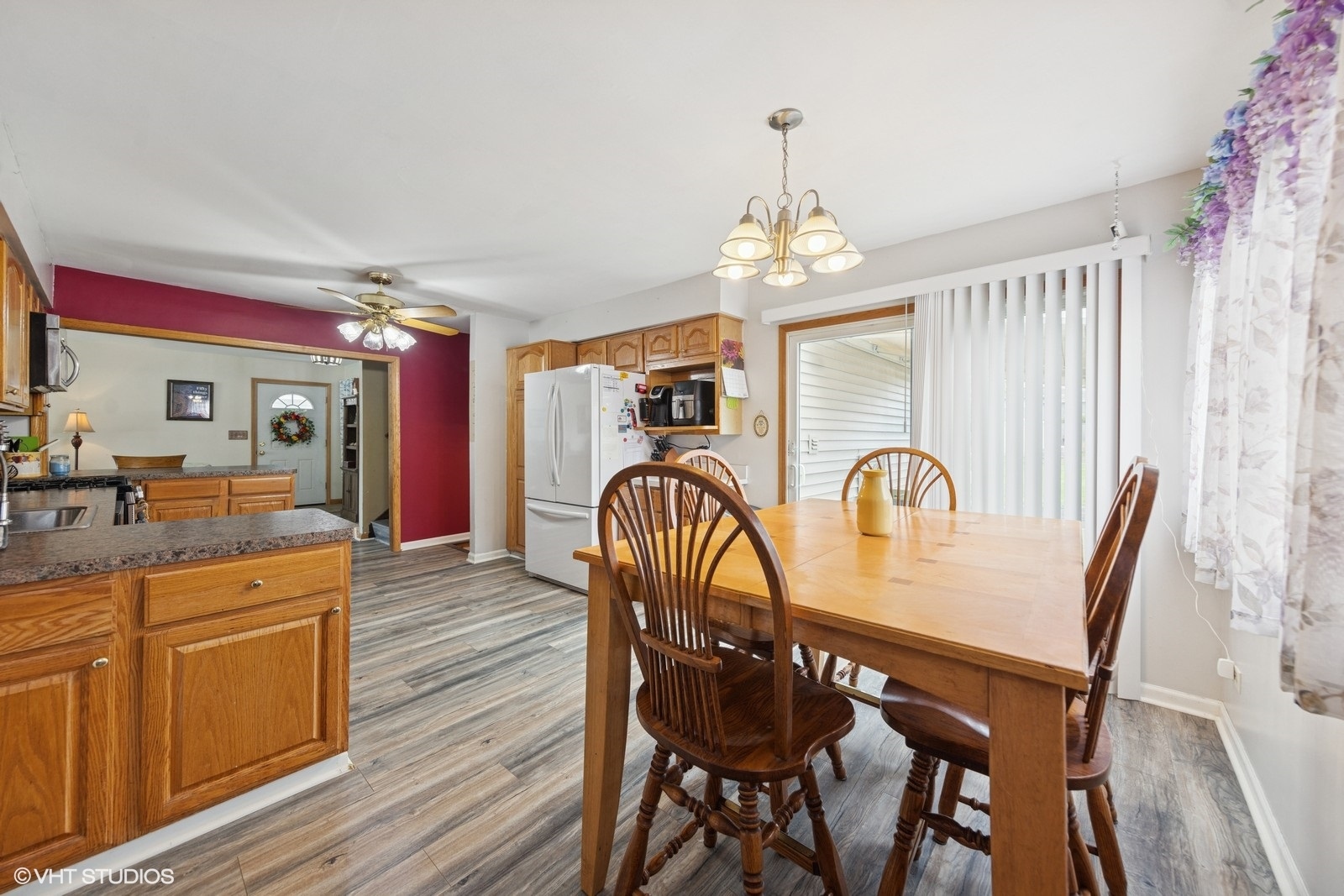 323 E Wilson Avenue, Lombard, IL 60148
