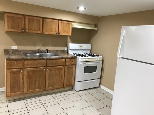 1449 N LUNA Street #B, Chicago, IL 60651