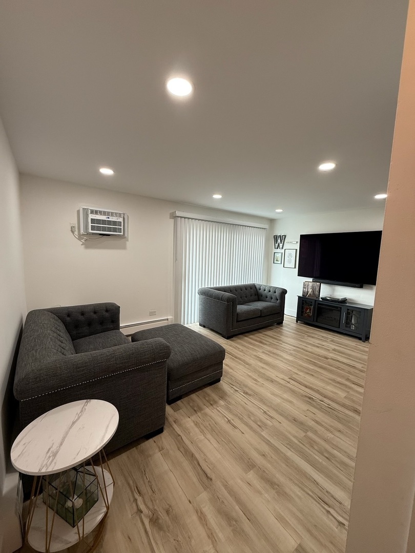 12620 S Alpine Drive #8, Alsip, IL 60803