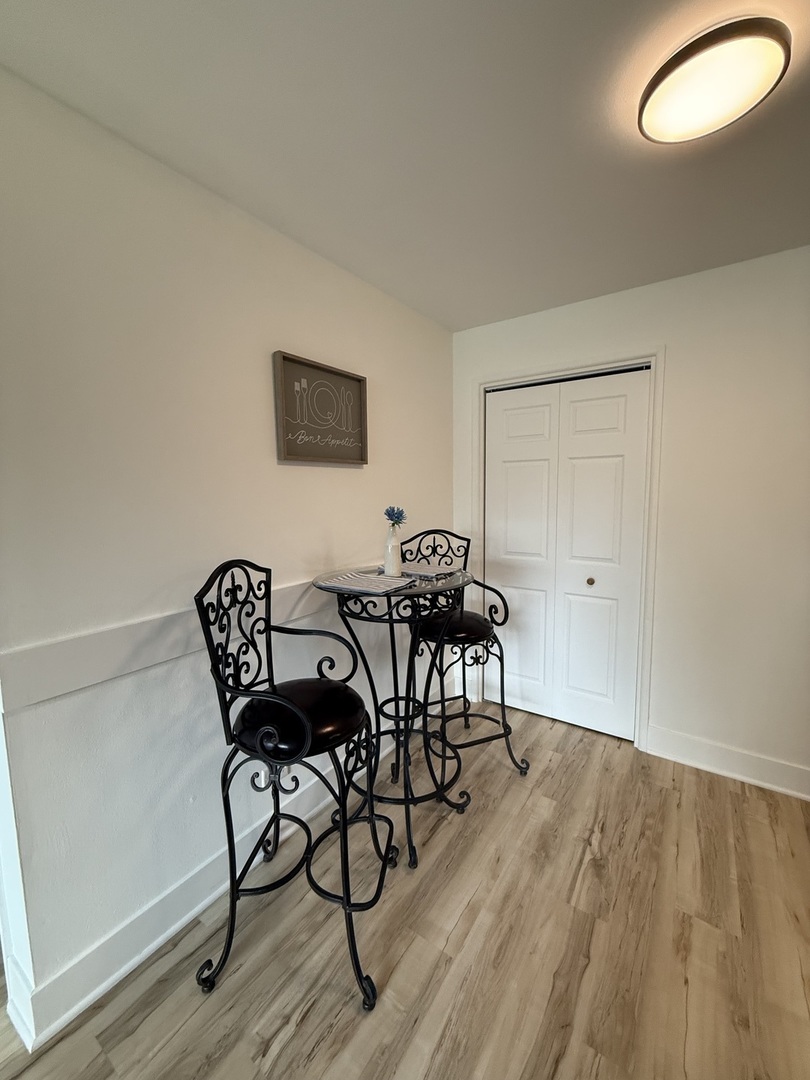 12620 S Alpine Drive #8, Alsip, IL 60803