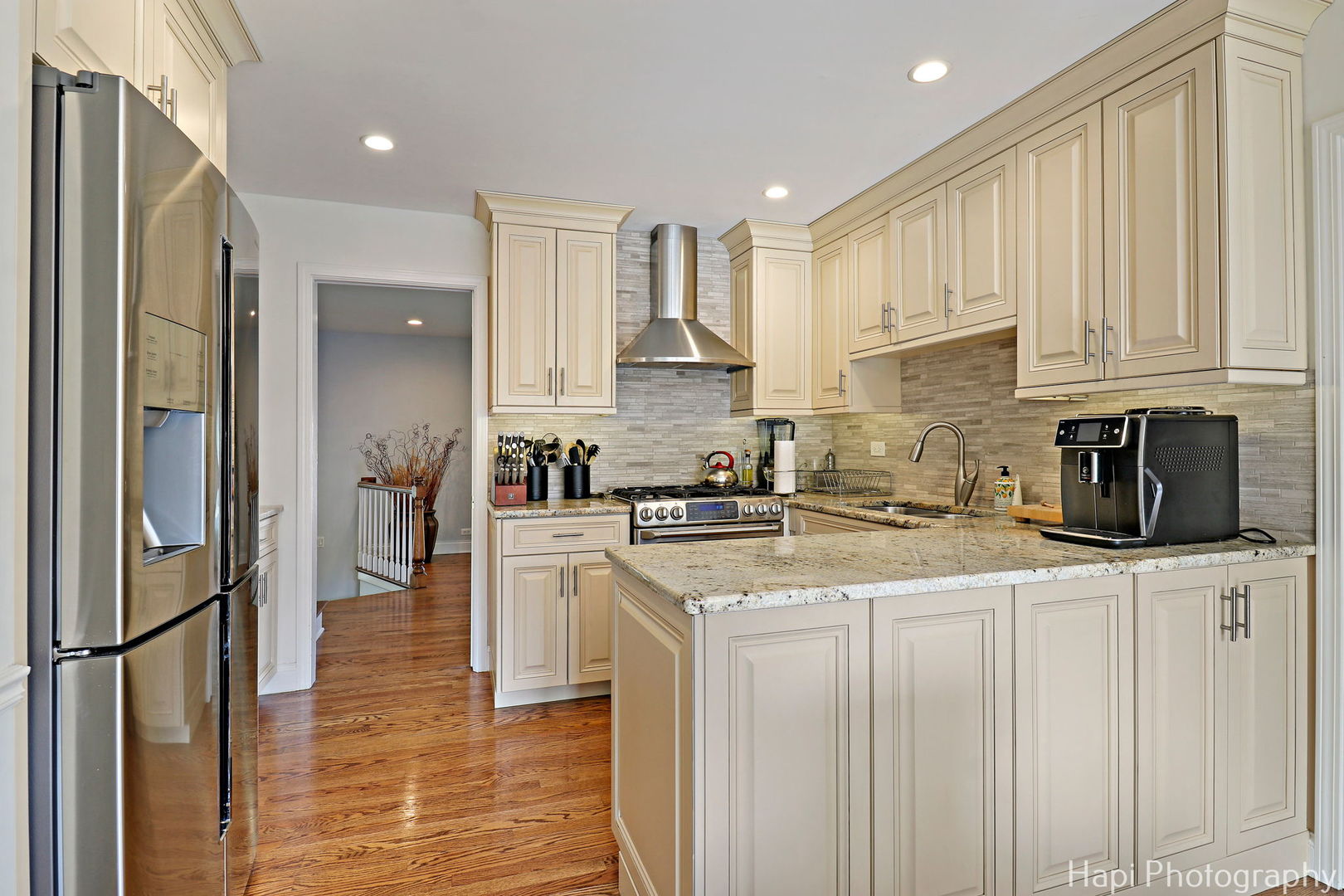 548 Lois Court, Mount Prospect, IL 60056