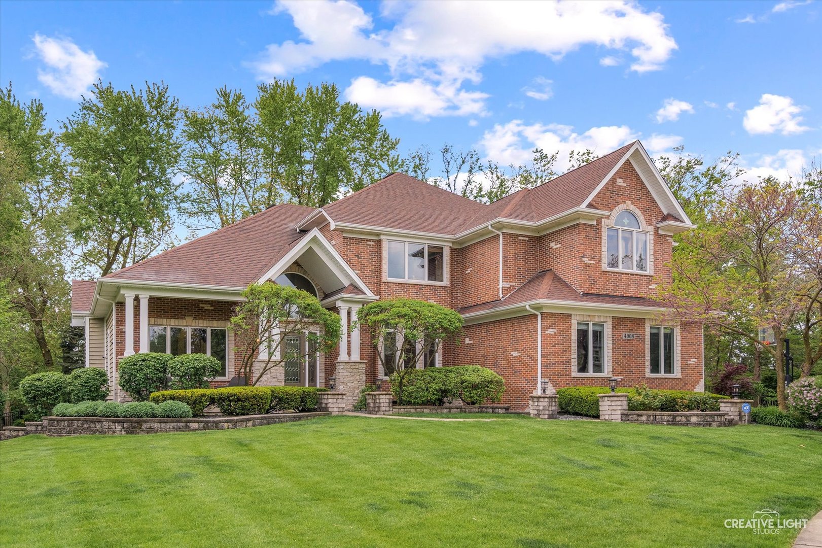 4908 Manydown Court, Naperville, IL 60564