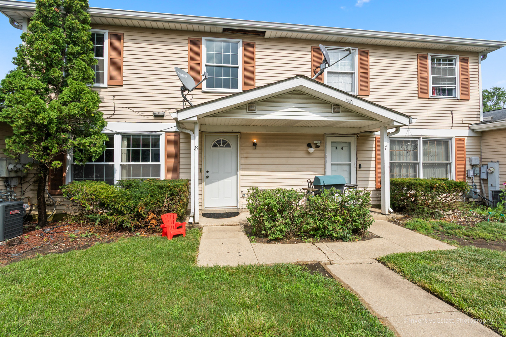 8 WILDWOOD Lane #G, Bolingbrook, IL 60440