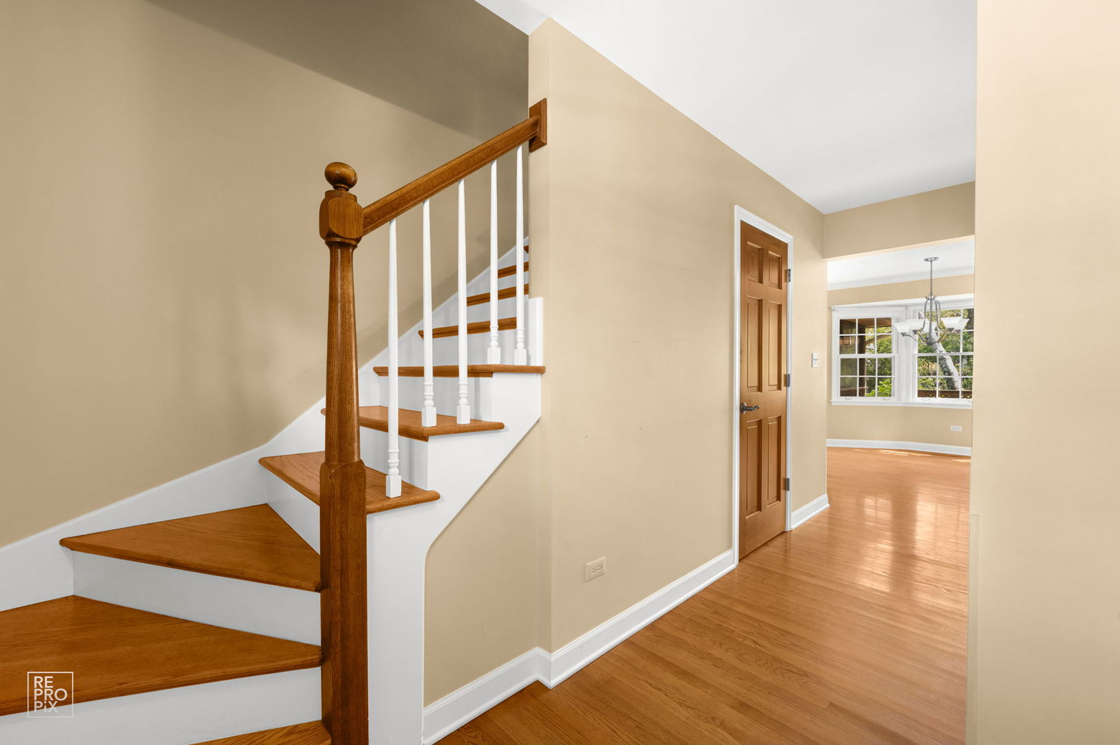 1532 Chat Court, Naperville, IL 60565