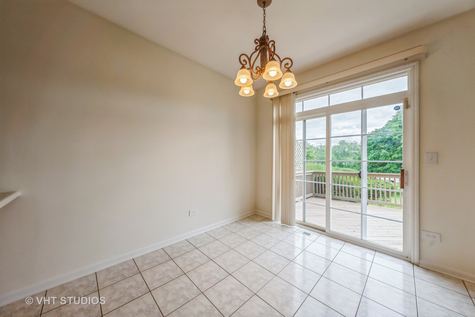 561 Goodwin Drive, Bolingbrook, IL 60440