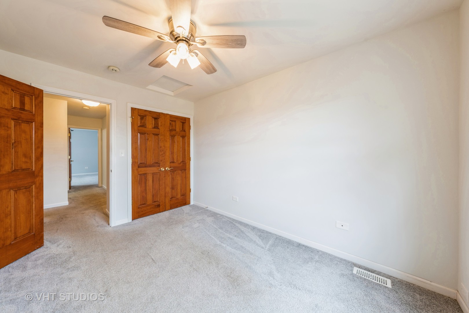 561 Goodwin Drive, Bolingbrook, IL 60440