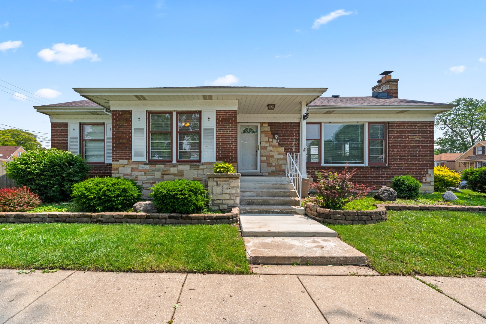 8425 S Spaulding Avenue, Chicago, IL 60652