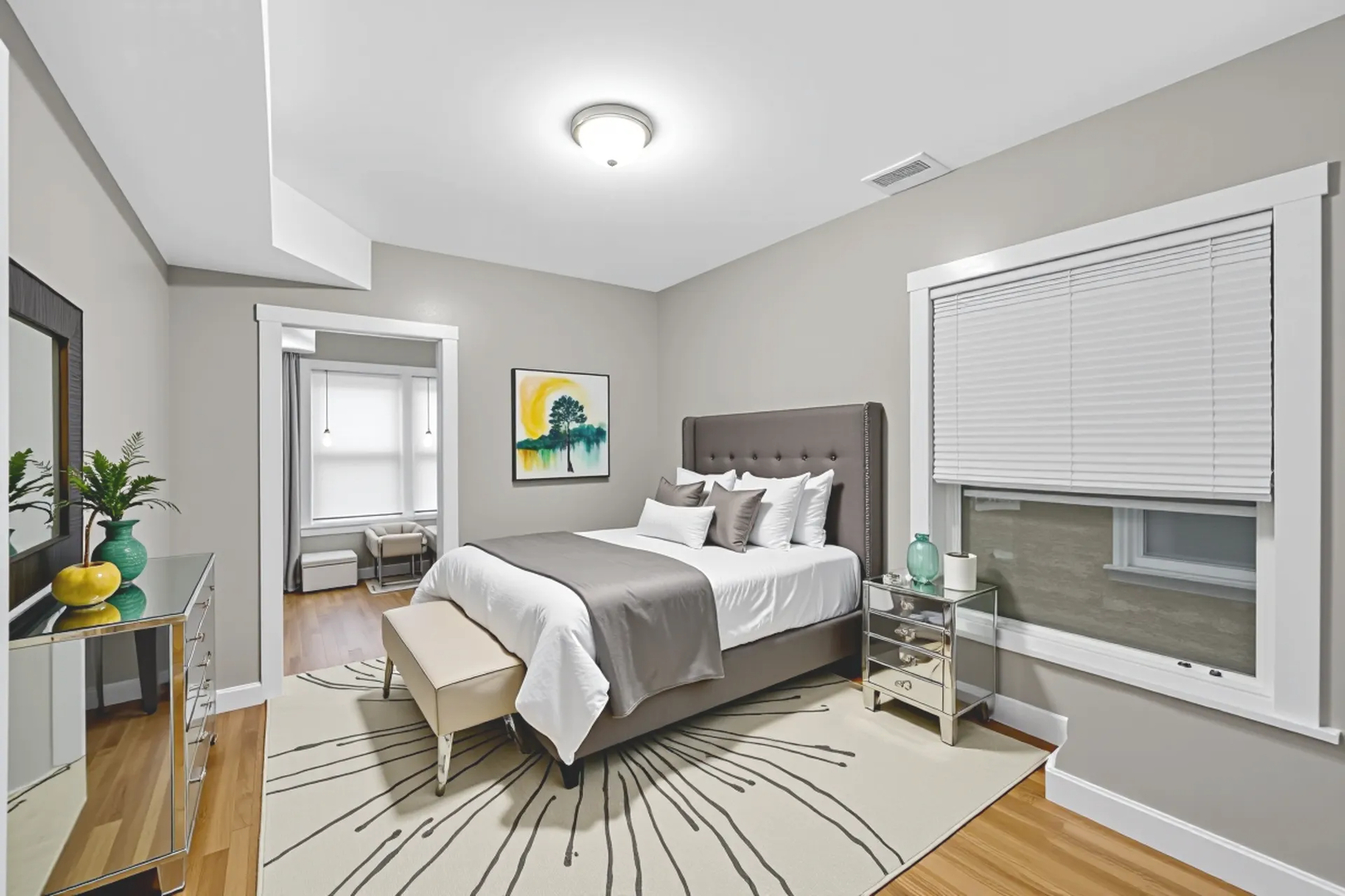 8518 S Bennett Avenue, Chicago, IL 60617