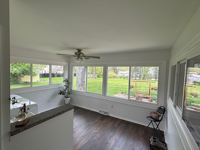 22628 W Silver Lake Avenue, Antioch, IL 60002