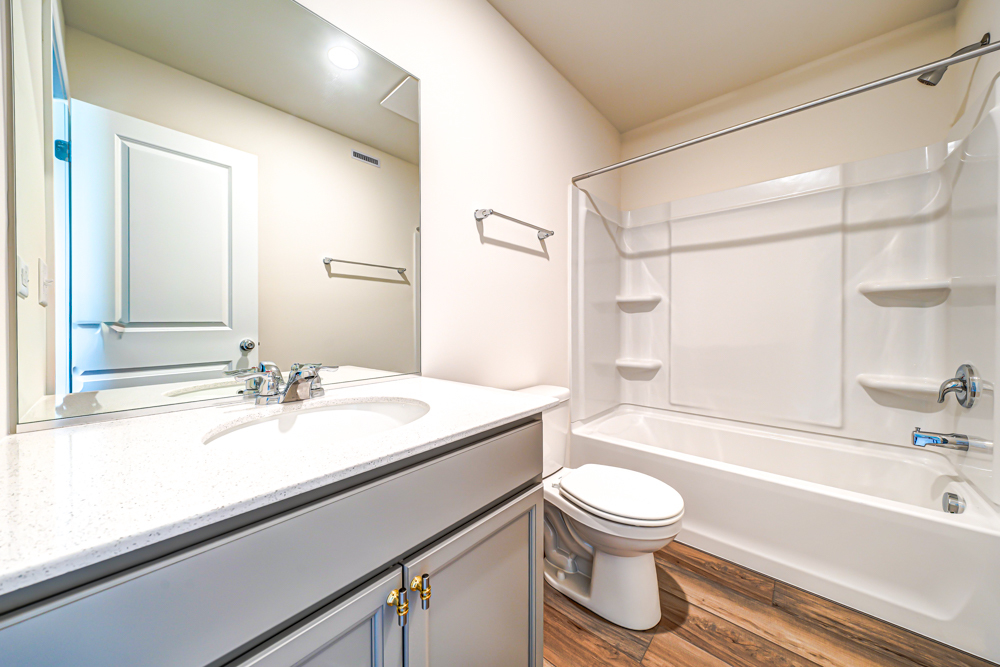 2283 Horseshoe Circle #10004, Naperville, IL 60564