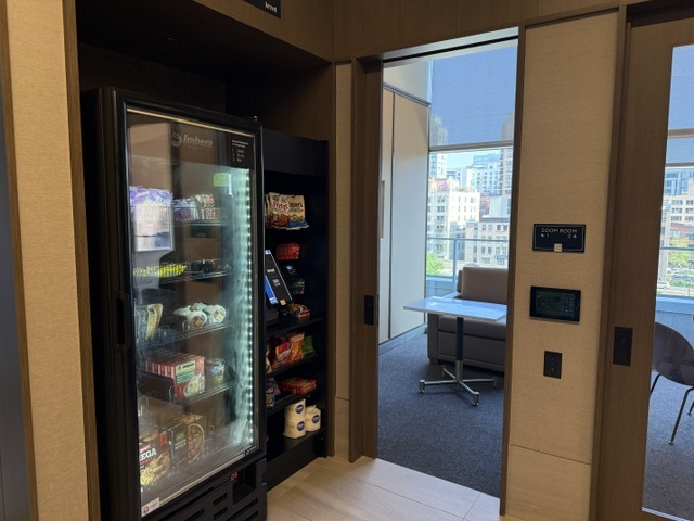 369 W grand Avenue #2005, Chicago, IL 60654