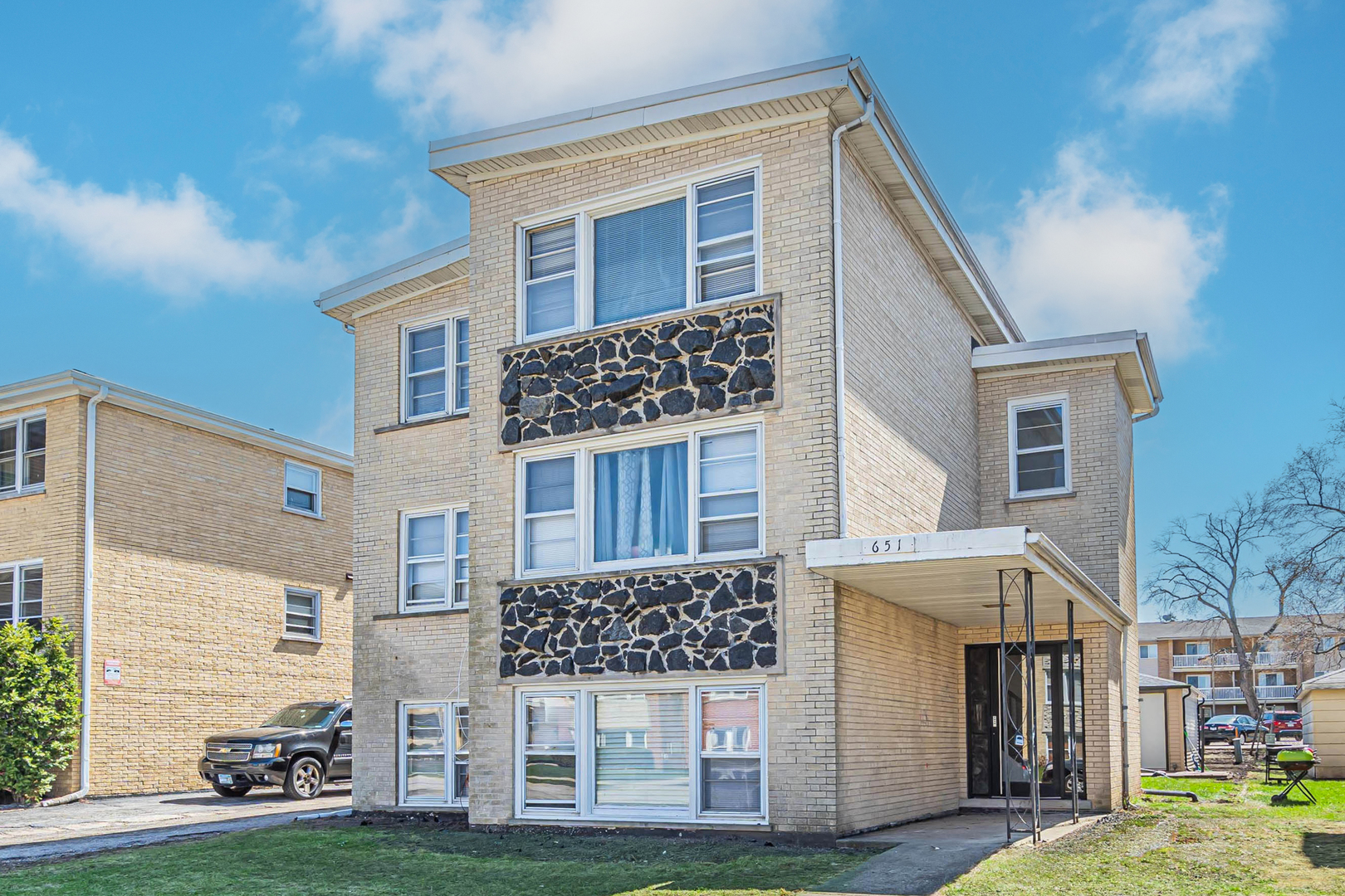 651 Beau Court #3, Des Plaines, IL 60016