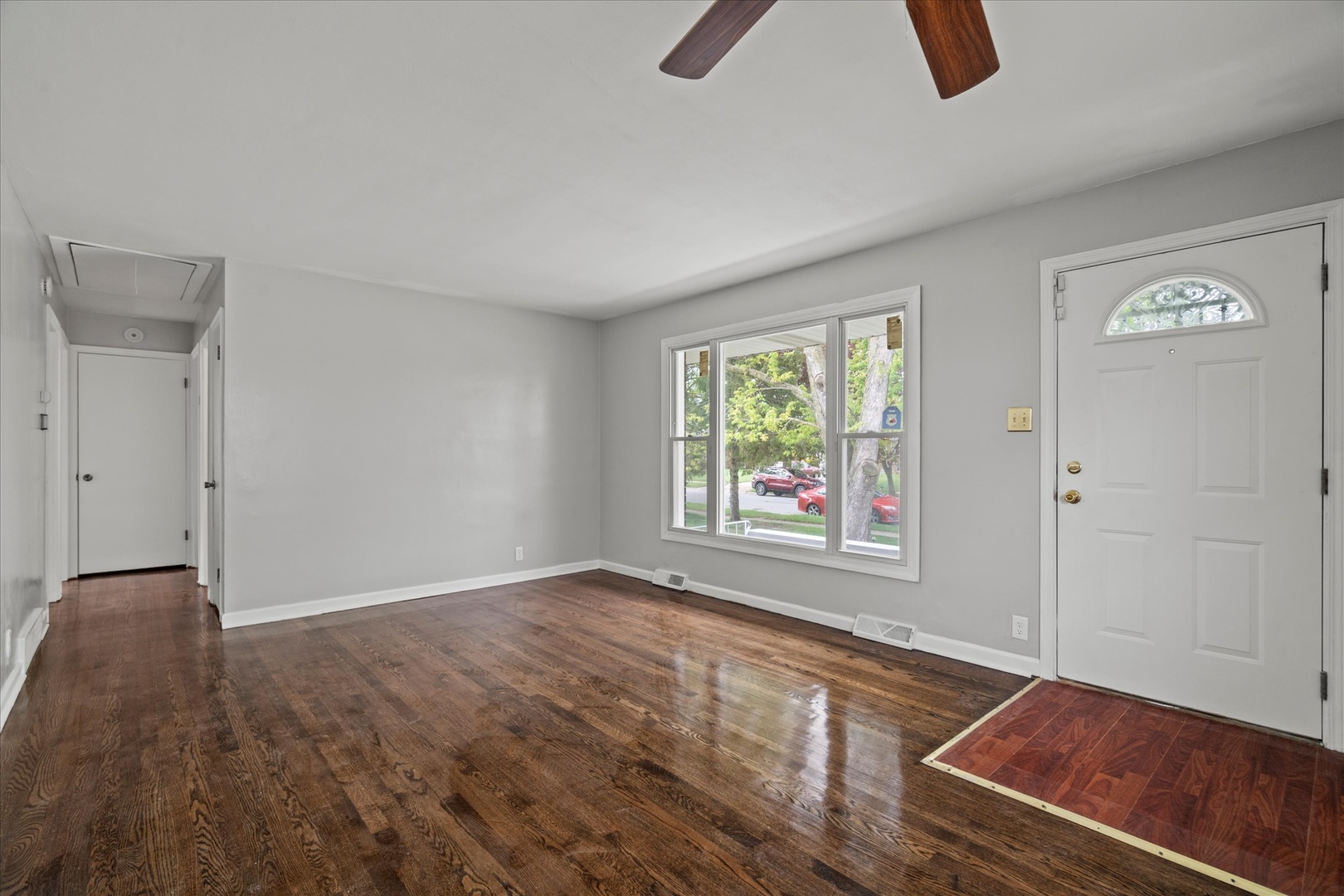 383 Clyde Avenue, Calumet City, IL 60409