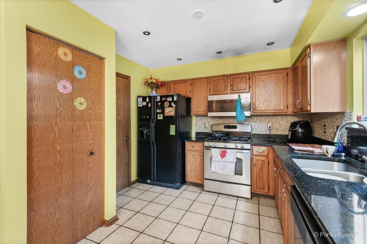 20927 W Ardmore Circle, Plainfield, IL 60544