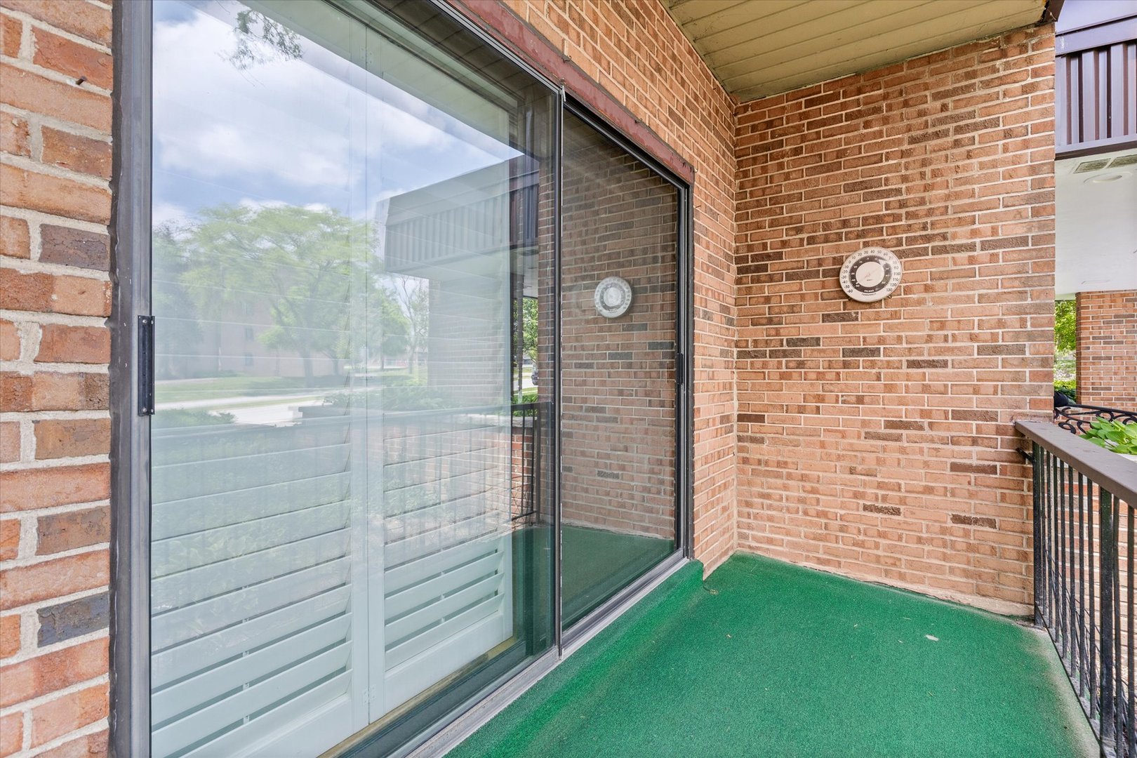 7510 Farmingdale Drive #110, Darien, IL 60561