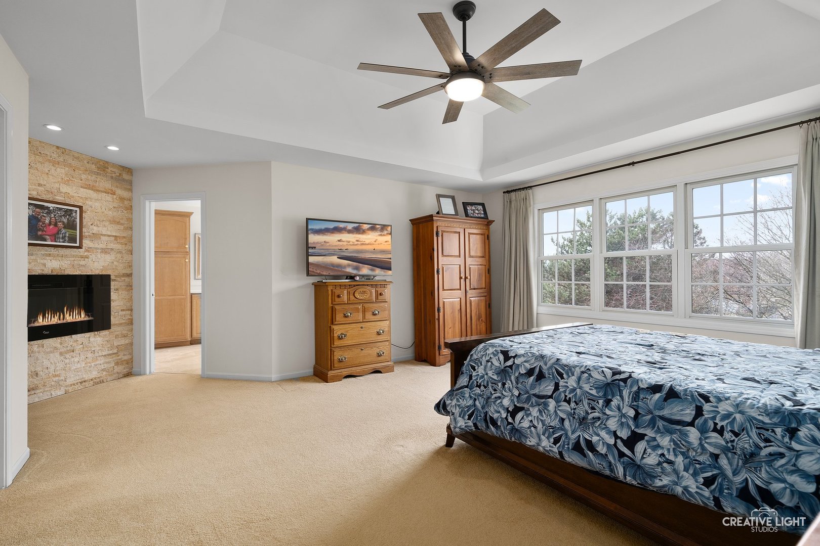 1239 Snow Court, Batavia, IL 60510