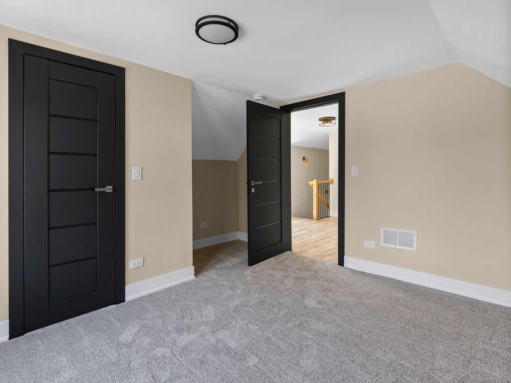 3617 Park Avenue, Brookfield, IL 60513