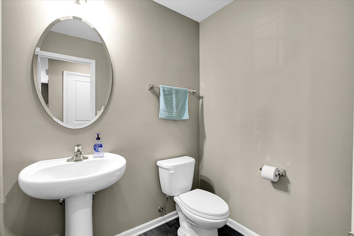6103 Winterhaven Drive, Joliet, IL 60431