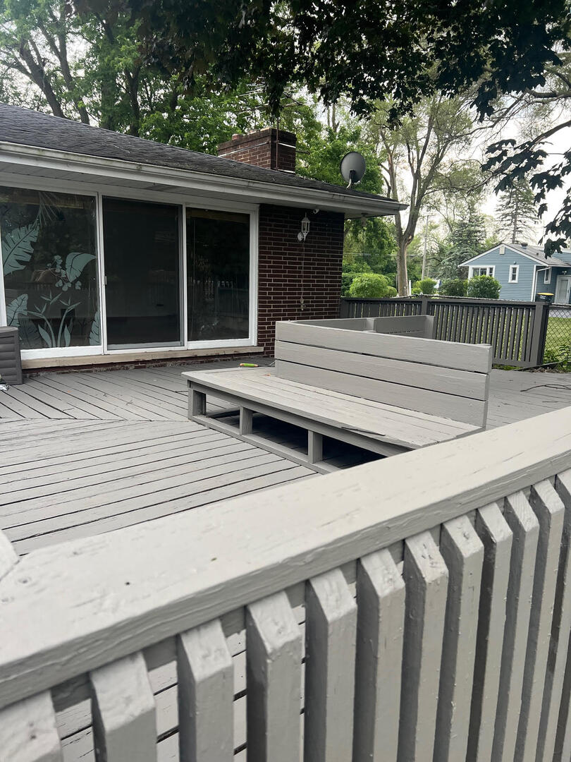 17206 Wentworth Avenue, Lansing, IL 60438