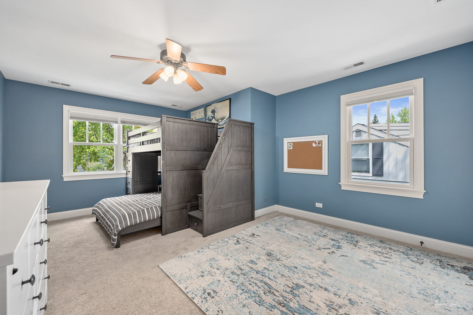 4617 Linscott Avenue, Downers Grove, IL 60515