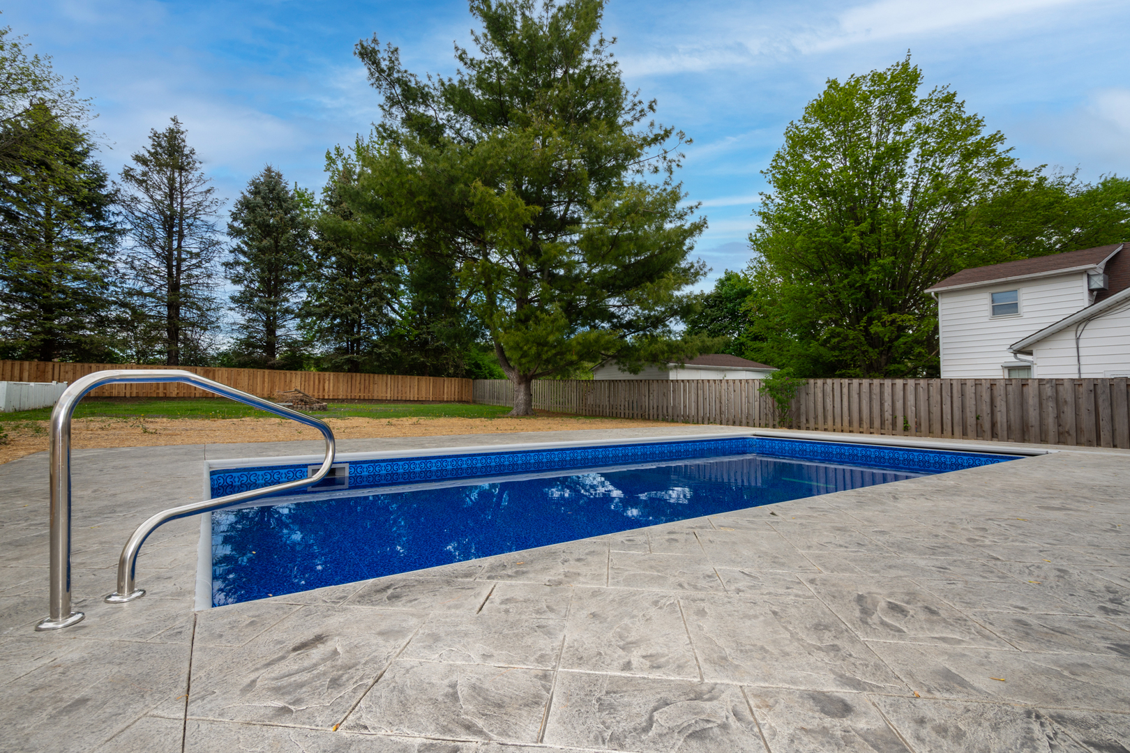 2112 Church Street, Johnsburg, IL 60051