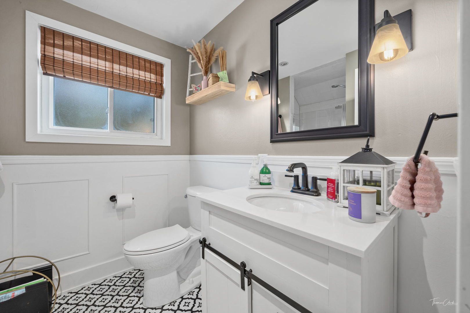8327 S 78TH Avenue, Bridgeview, IL 60455