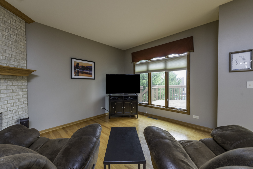 1322 MORNING DOVE Lane, Antioch, IL 60002
