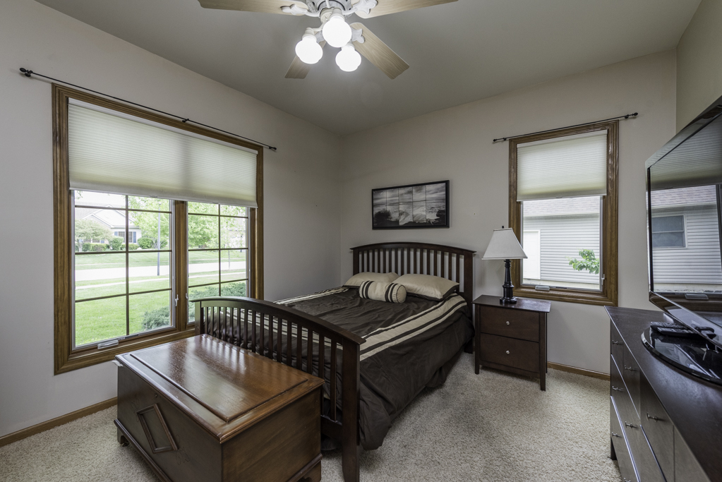 1322 MORNING DOVE Lane, Antioch, IL 60002