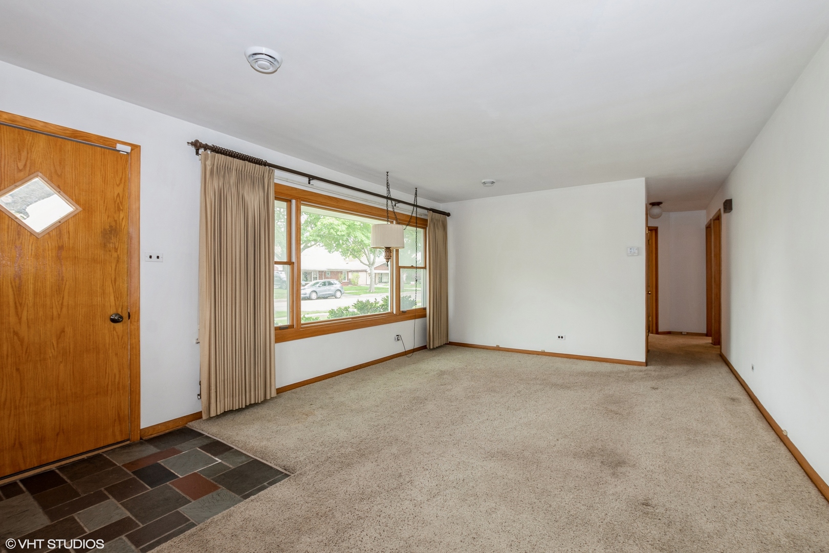 7745 S Kilpatrick Avenue, Chicago, IL 60652