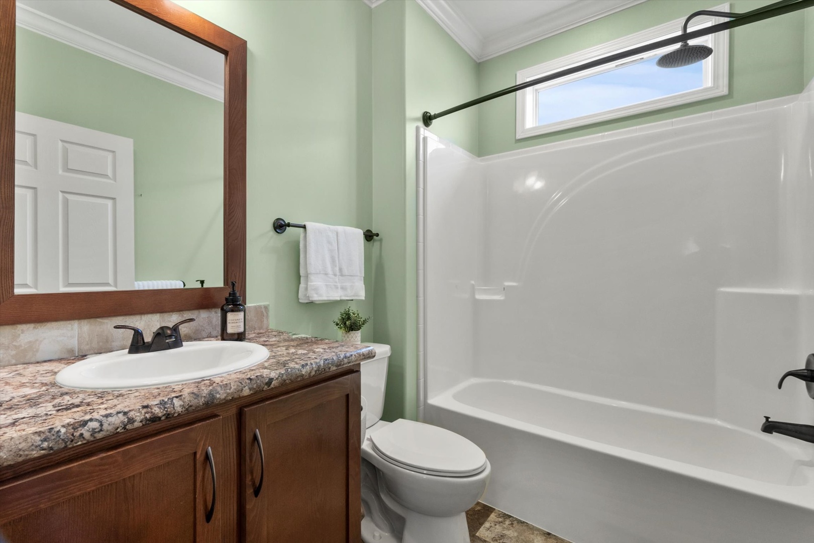 1405 Scenic View Lane, Grayslake, IL 60030