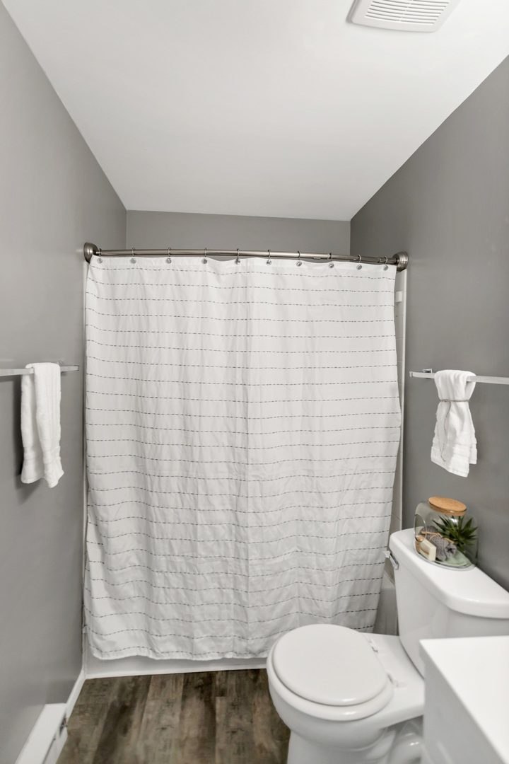 256 Canterbury Lane #5, Bolingbrook, IL 60440